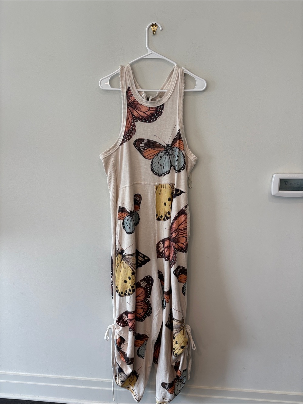 Anthropologie butterfly print Sleeveless Cream slouchy Jumpsuit large - Picture 3 of 8